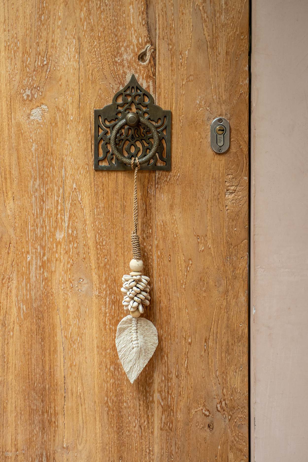 Le Pompon en Feuilles & Coquillage - Naturel