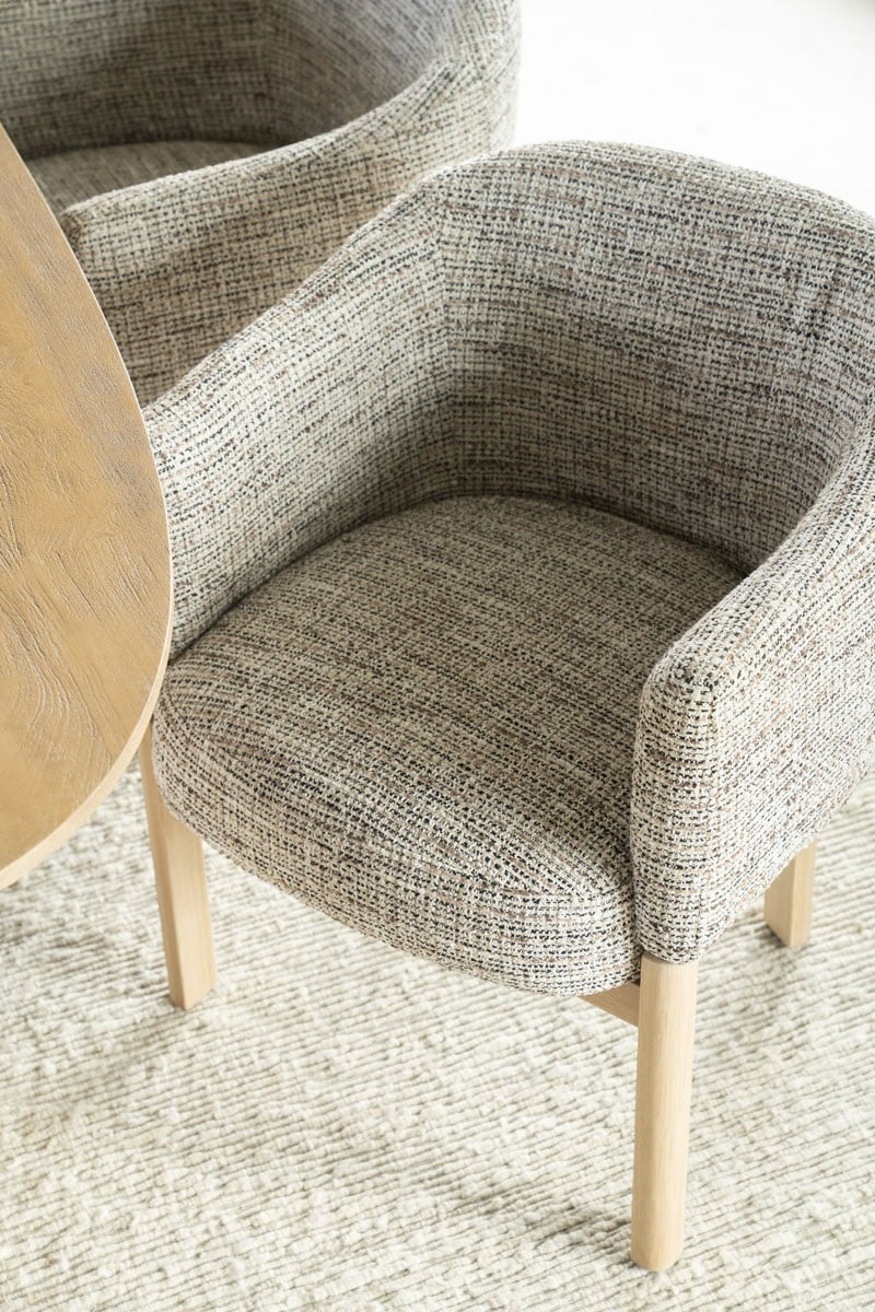 Fauteuil Lunna taupe - tissu texturé & chêne clair