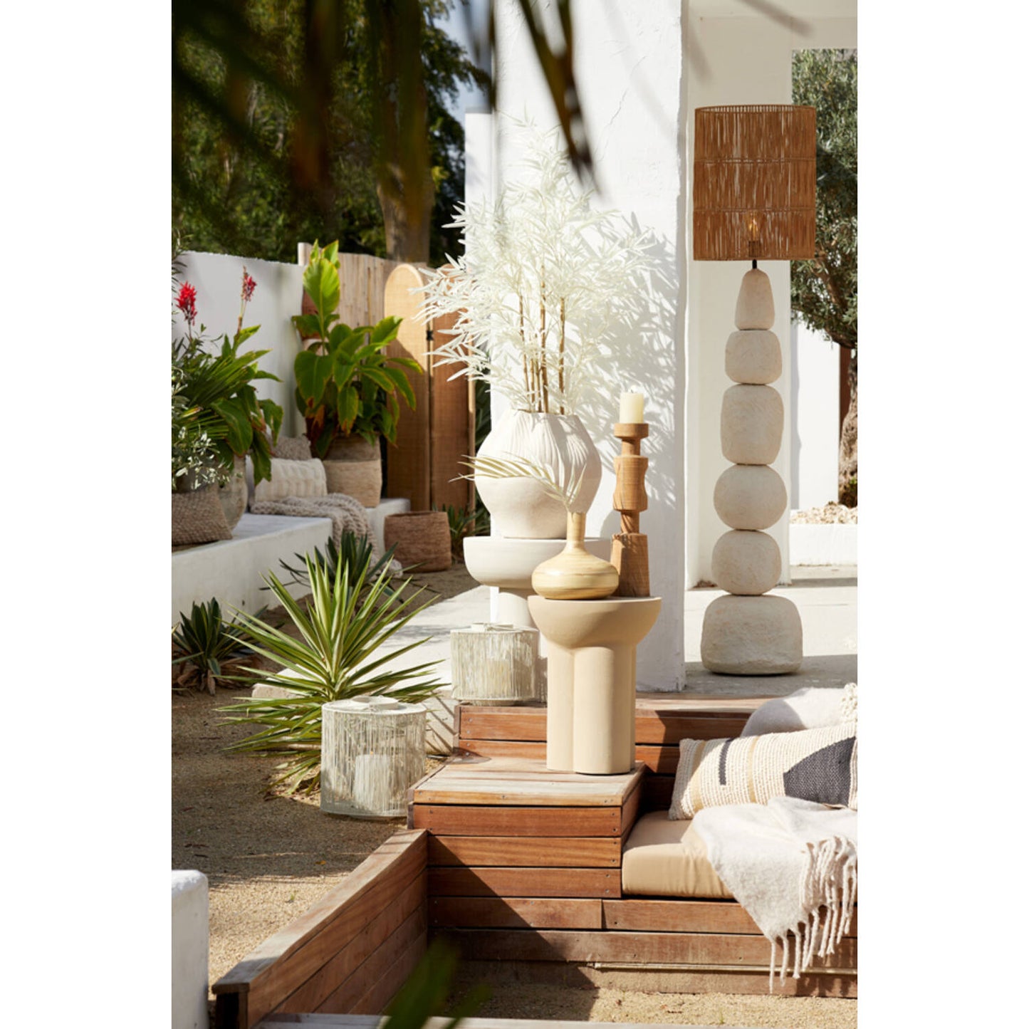 Lampadaire Orka - crème - Ø30x135 cm