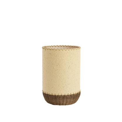 Lampe à poser Nami – Papier beige & rotin naturel – Ø 24 × H 36 cm