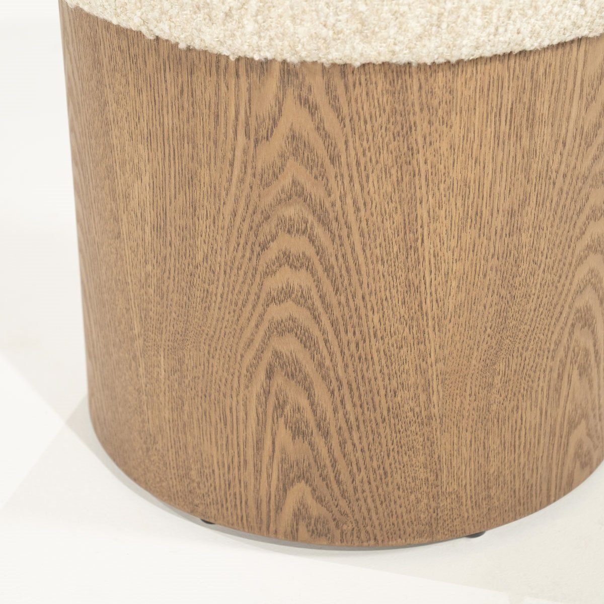 Pouf Champagne – beige & bois brun clair