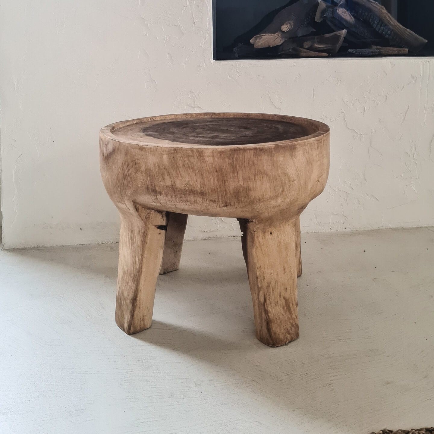 Table basse Kuta S – Bois de suar – Ø 35 × H 35 cm