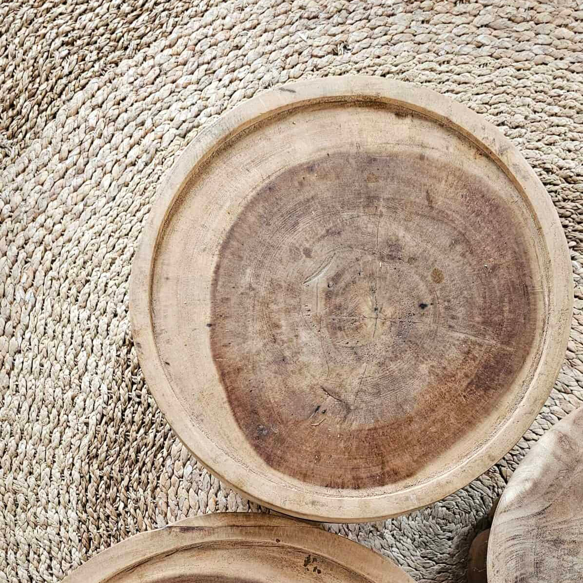 Table basse Kuta S – Bois de suar – Ø 35 × H 35 cm