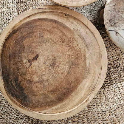 Table basse Kuta M – Bois de suar – Ø 55 × H 30 cm